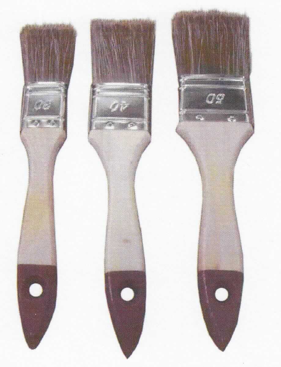 Chổi quét sơn, chổi quét keo, chổi quét vecni hoặc các loại chổi tương tự (trừ các loại bút lông thuộc phân nhóm 9603.30); miếng thấm và con lăn để quét sơn hoặc vẽ